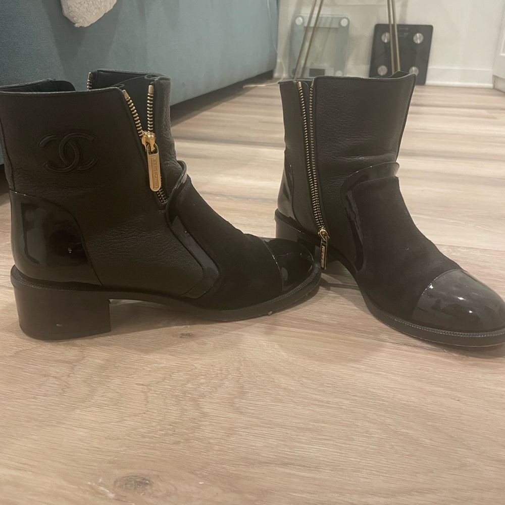 Chanel ankle boots size 8 - Picture 9 of 9